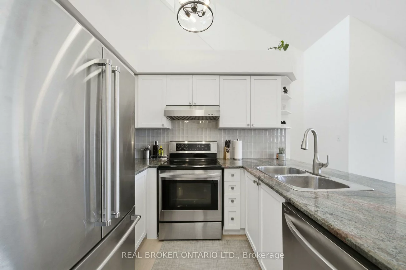 3026, Clayhill, Cooksville, Mississauga