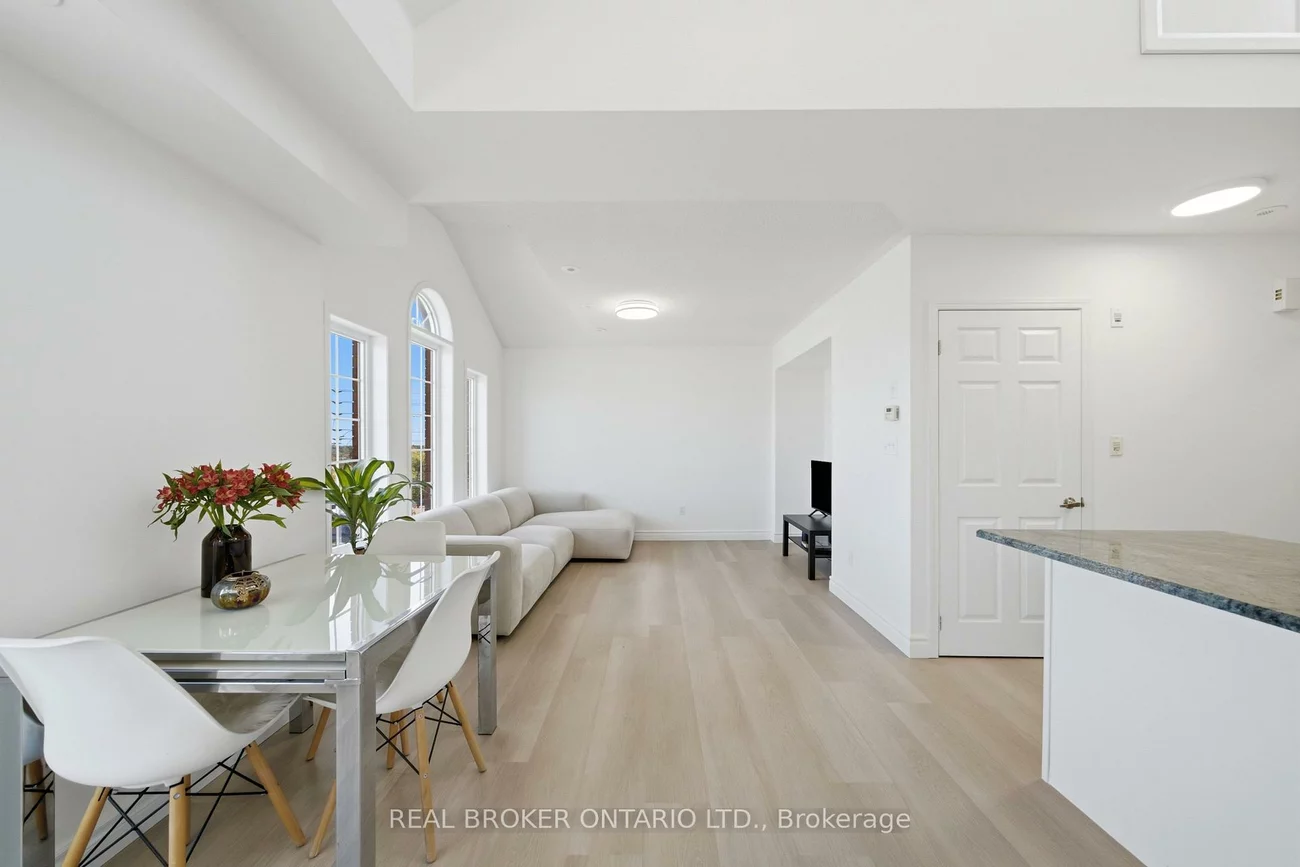3026, Clayhill, Cooksville, Mississauga