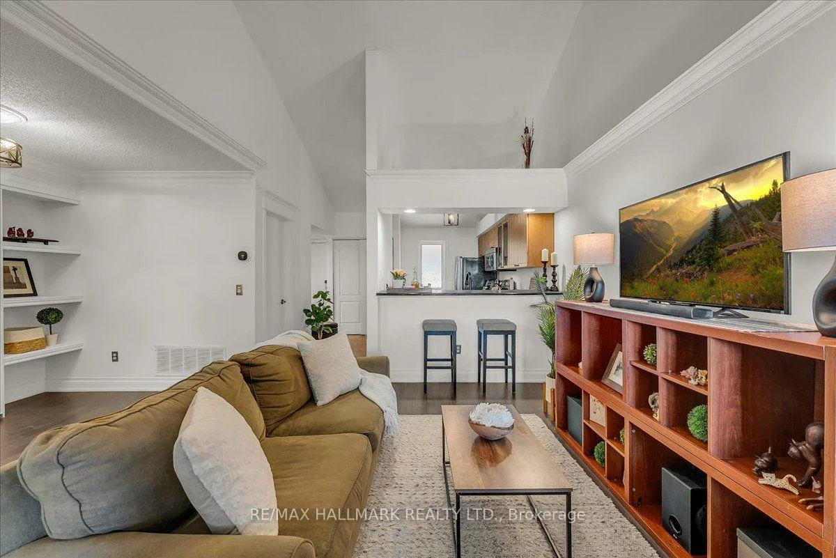 109, Bristol, Hurontario, Mississauga