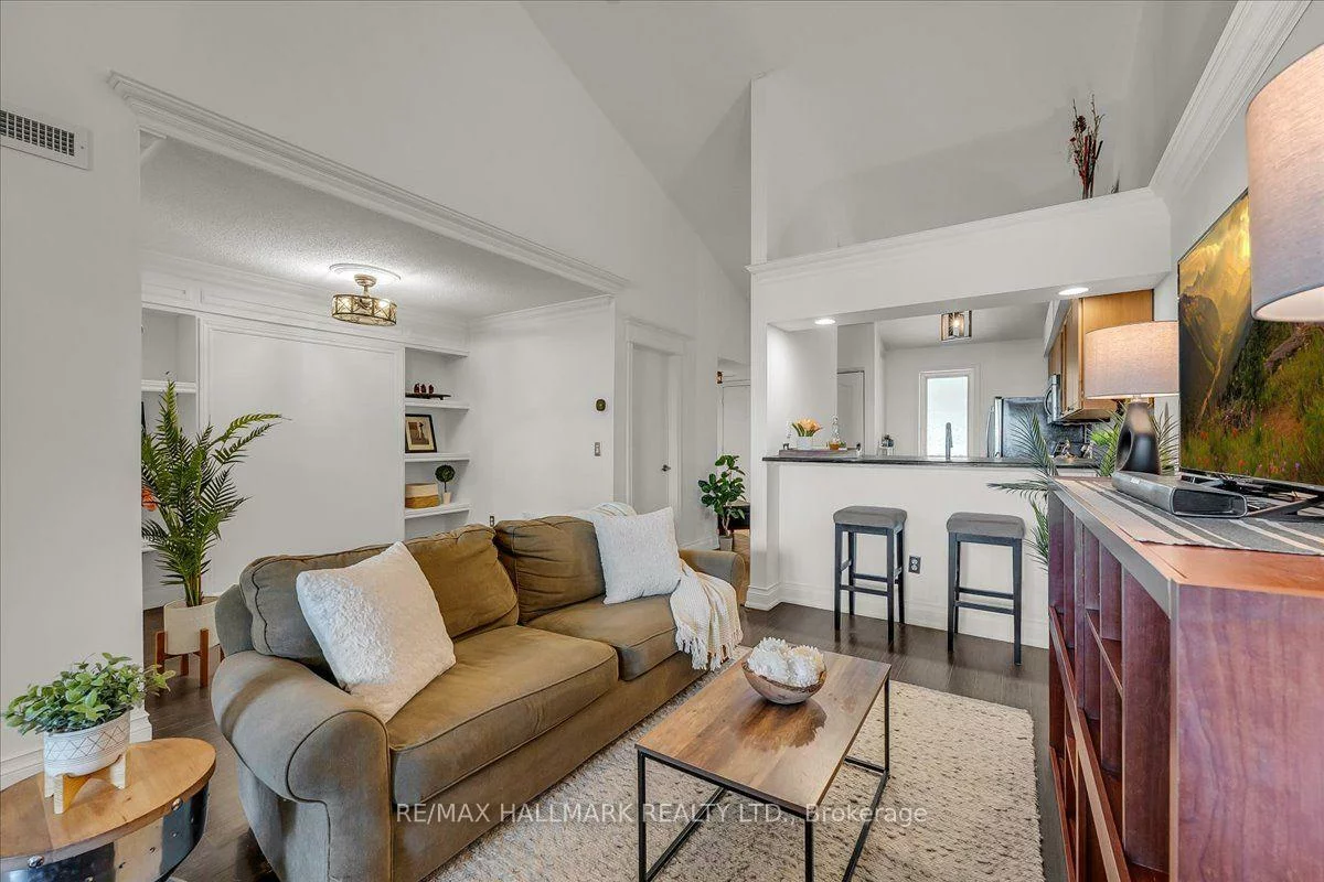 109, Bristol, Hurontario, Mississauga