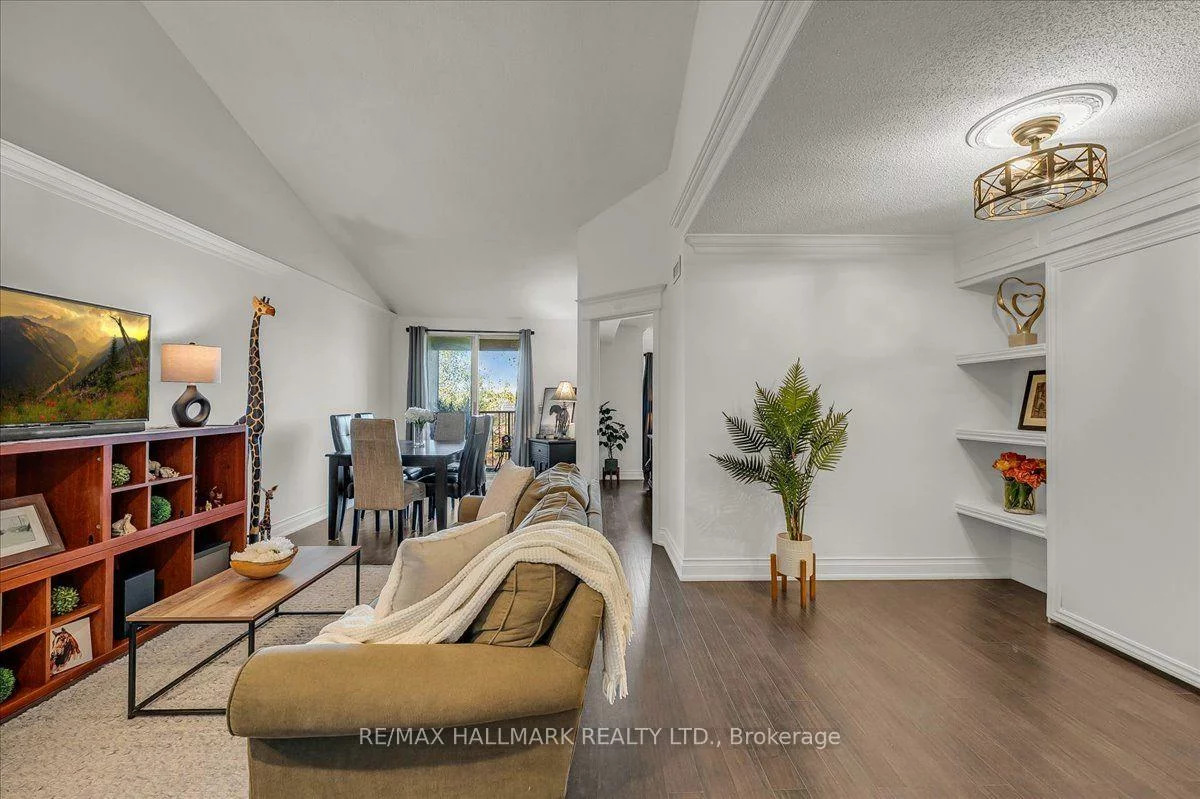 109, Bristol, Hurontario, Mississauga