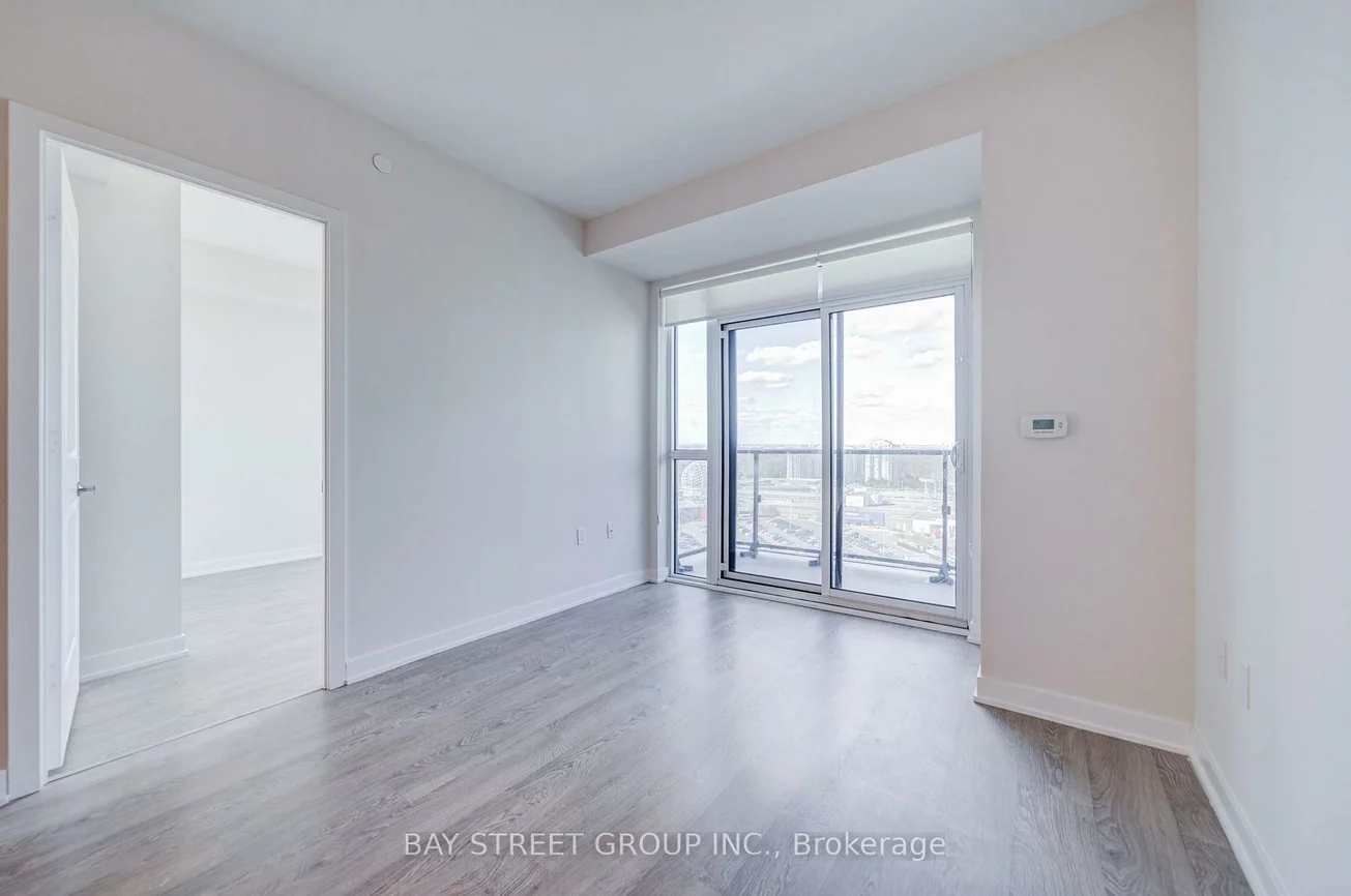 4699, Glen Erin, Central Erin Mills, Mississauga