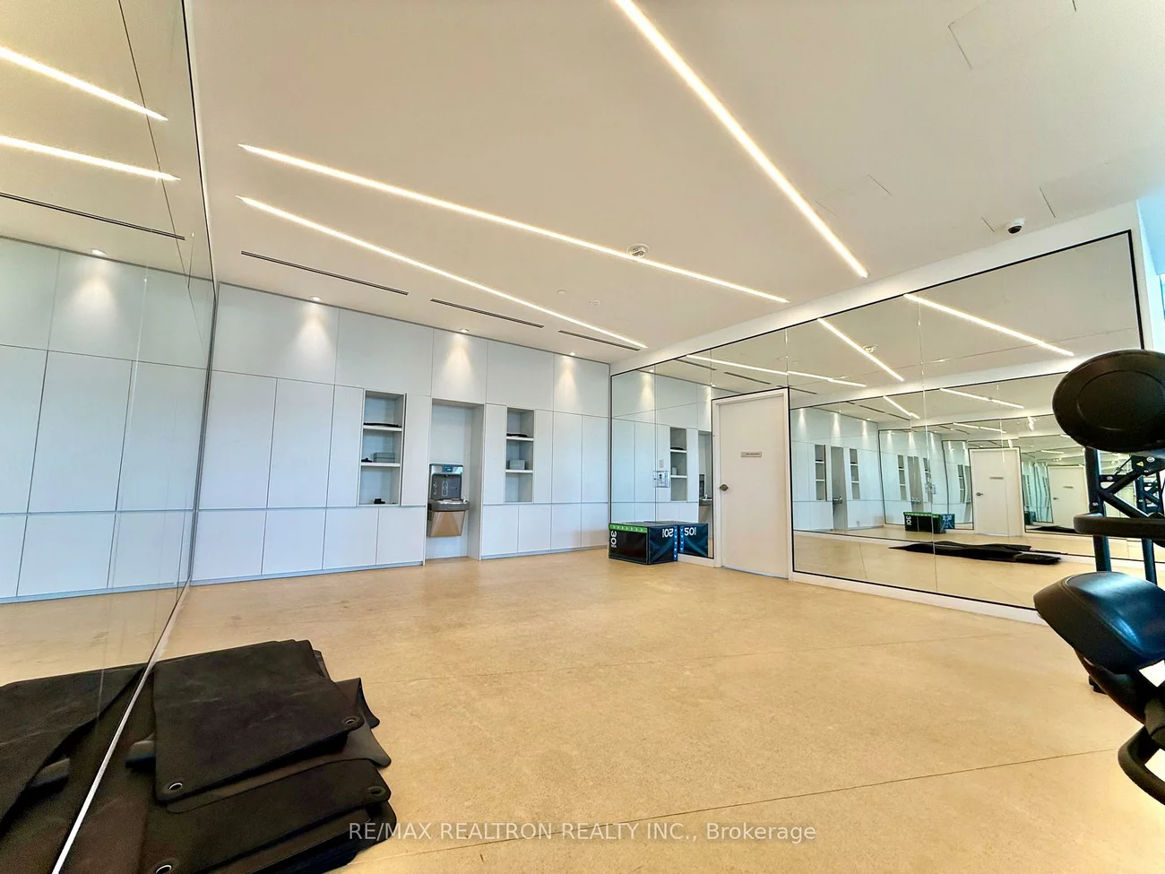 3900, Confederation, City Centre, Mississauga
