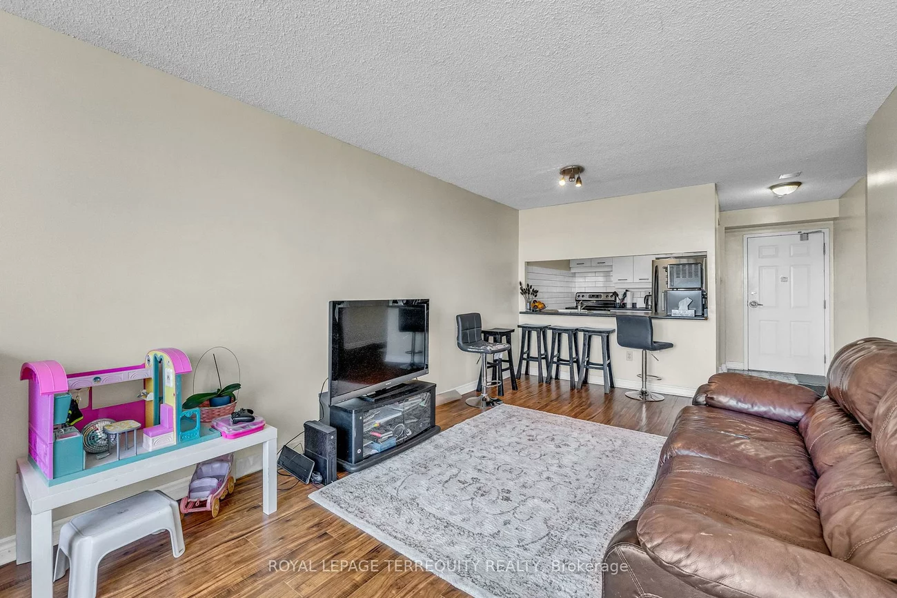 250, Webb, City Centre, Mississauga