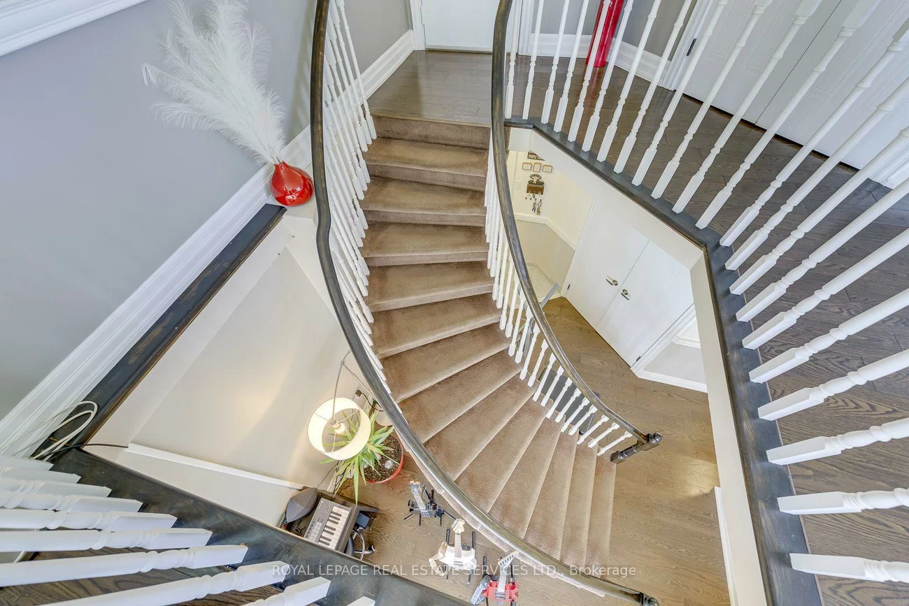 25, Fairview, Fairview, Mississauga