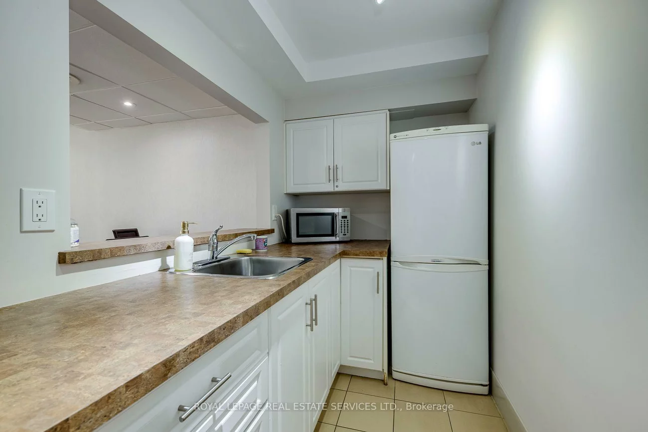 25, Fairview, Fairview, Mississauga