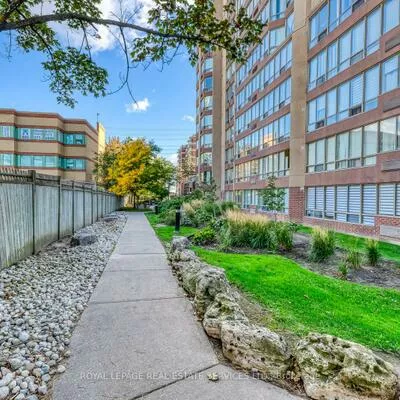 25, Fairview, Fairview, Mississauga