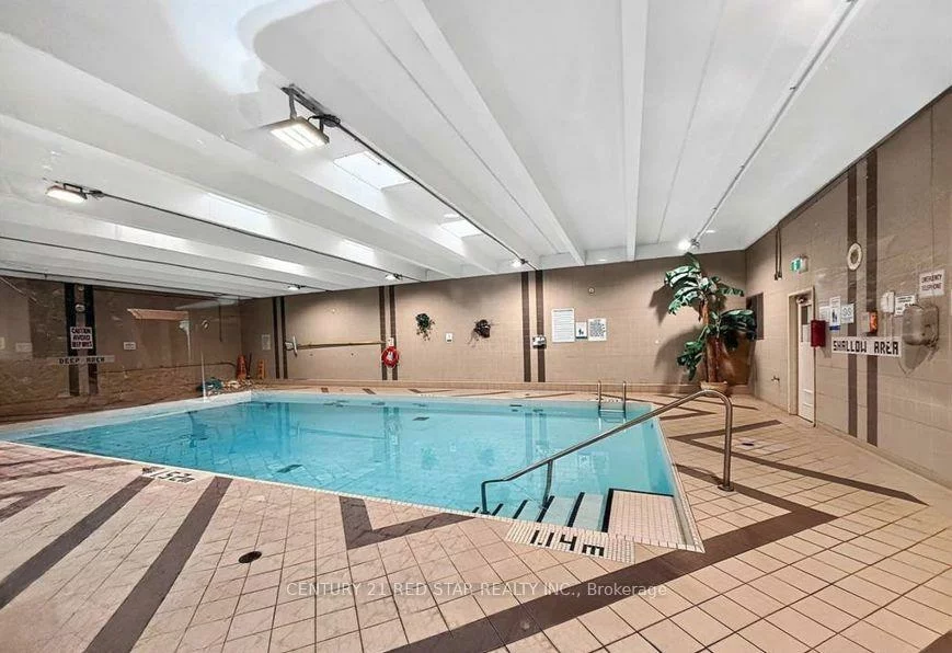 3695, Kaneff, Mississauga Valleys, Mississauga
