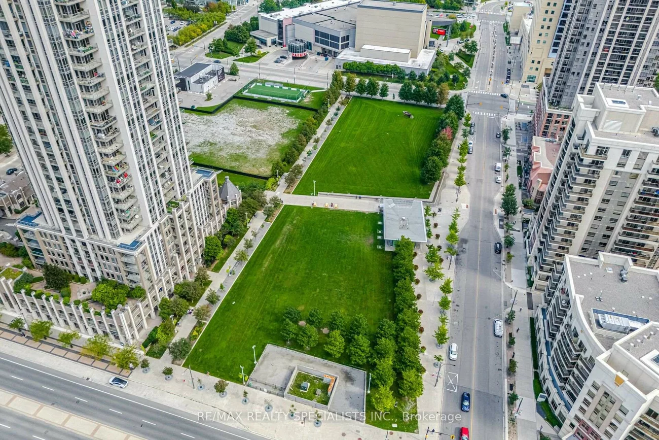 388, Prince of Wales, City Centre, Mississauga