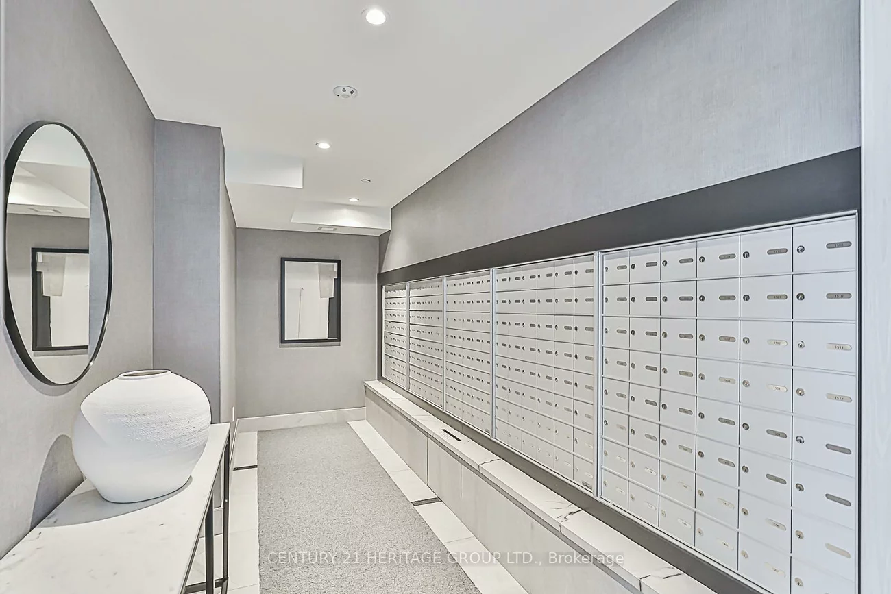 185, Deerfield, Central Newmarket, Newmarket