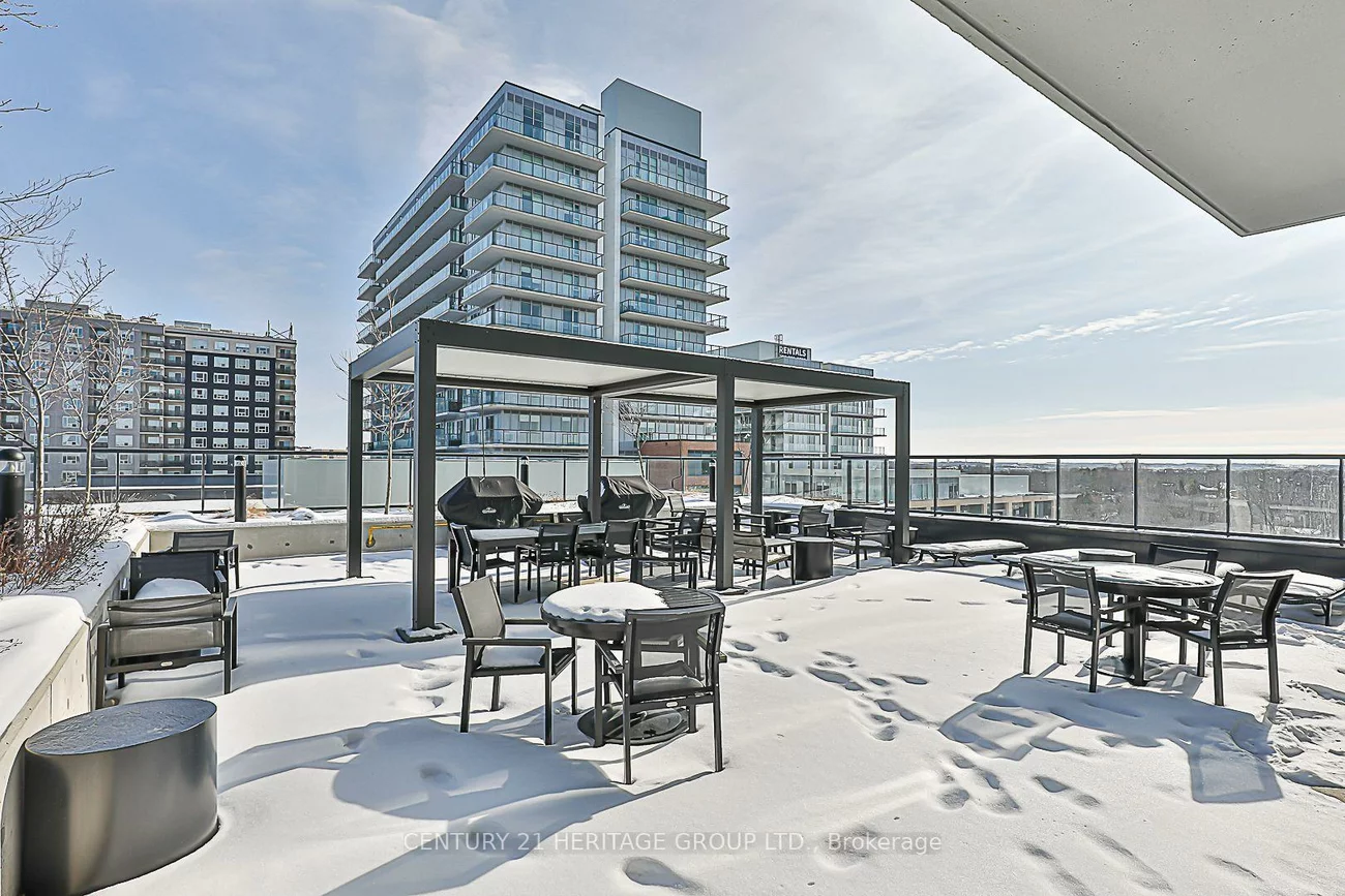 185, Deerfield, Central Newmarket, Newmarket