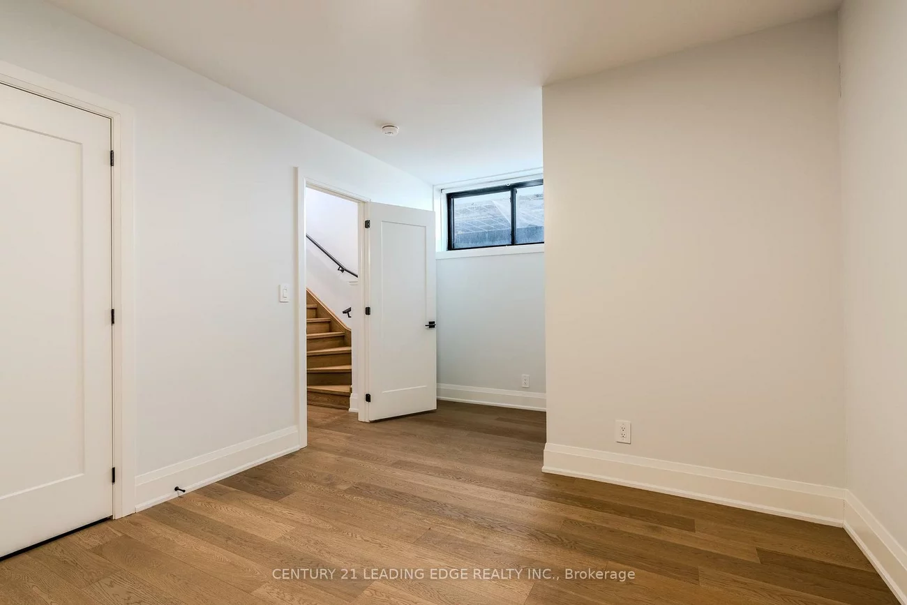 59, CHARLES, Central Newmarket, Newmarket