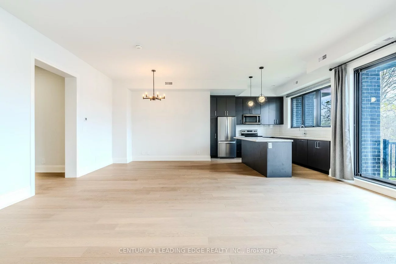 59, CHARLES, Central Newmarket, Newmarket