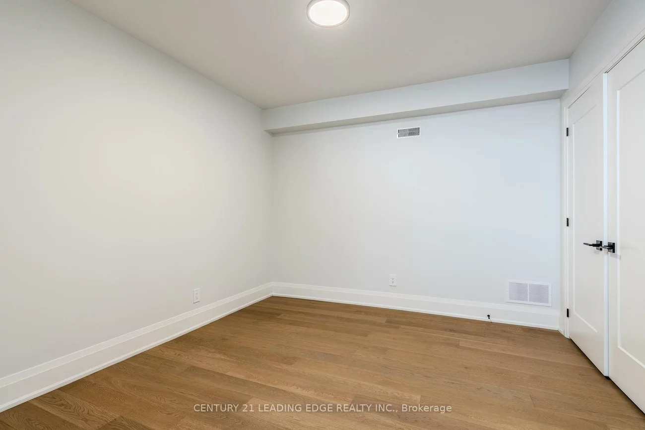59, CHARLES, Central Newmarket, Newmarket