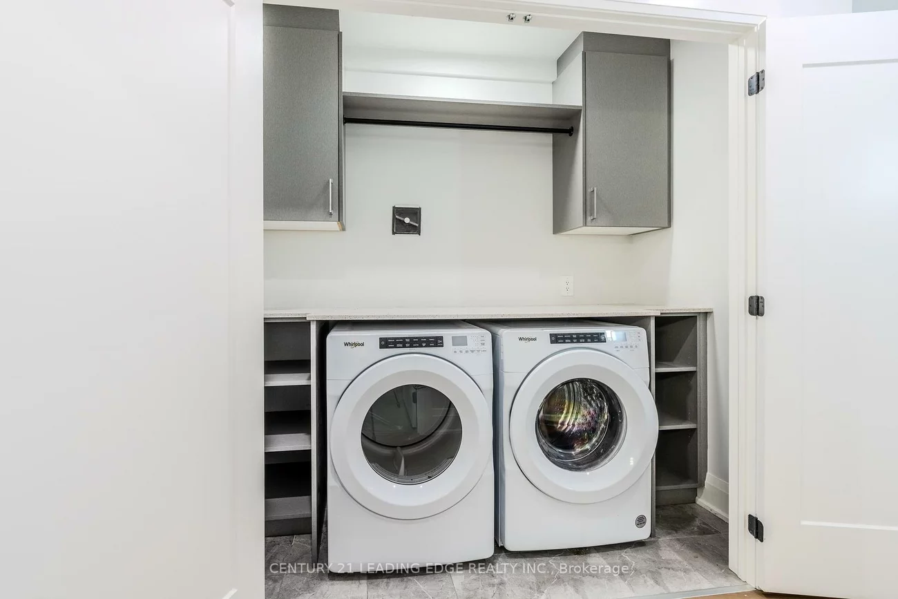 59, CHARLES, Central Newmarket, Newmarket