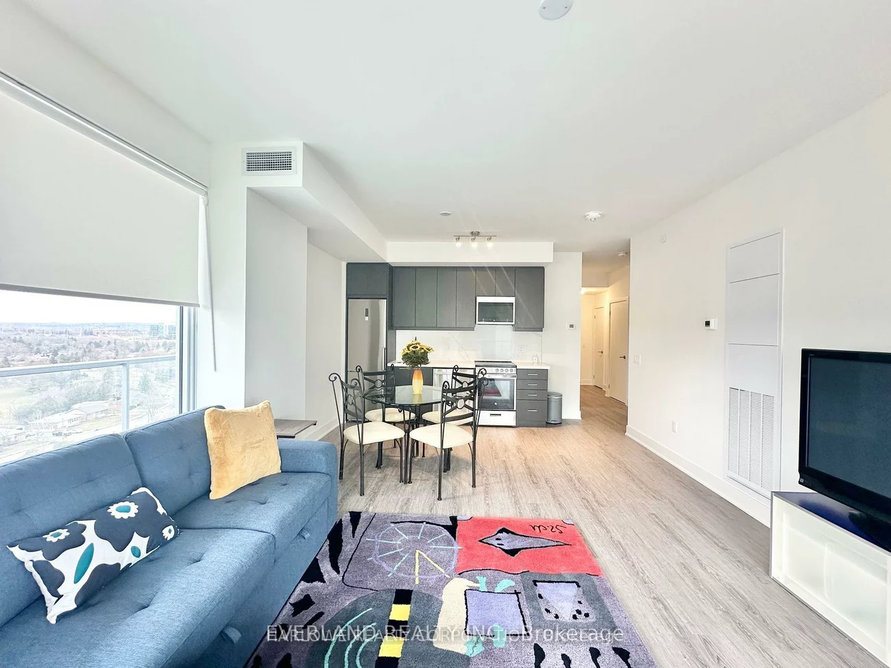 185, Deerfield, Central Newmarket, Newmarket