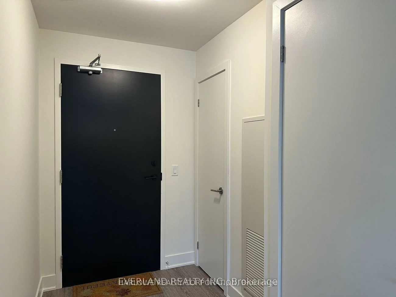 185, Deerfield, Central Newmarket, Newmarket