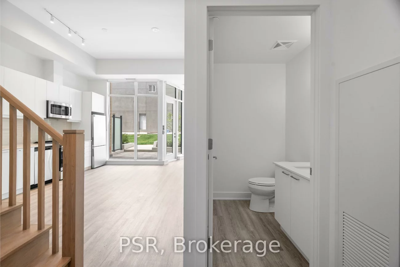 200, Deerfield, Central Newmarket, Newmarket