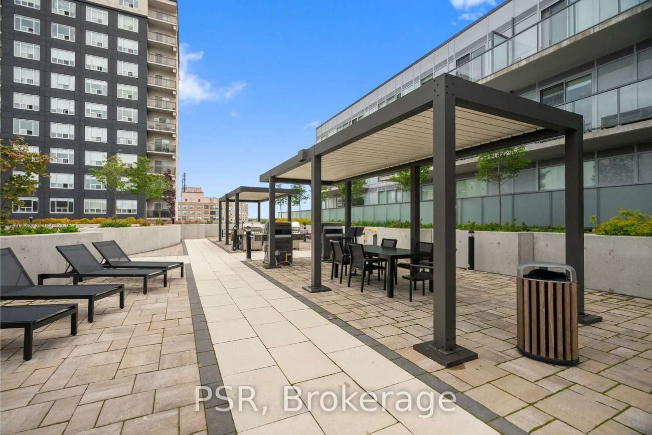 200, Deerfield, Central Newmarket, Newmarket