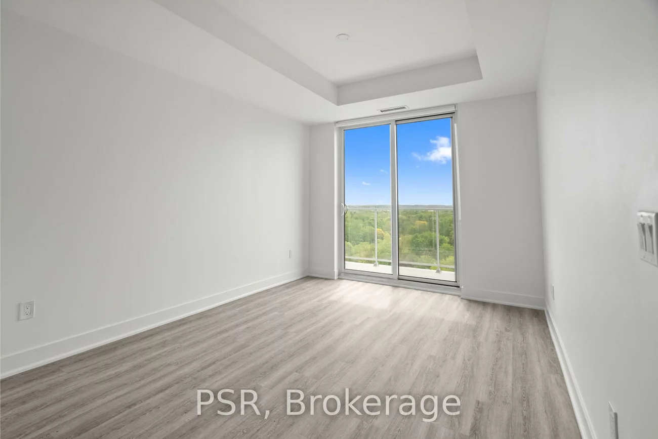 200, Deerfield, Central Newmarket, Newmarket