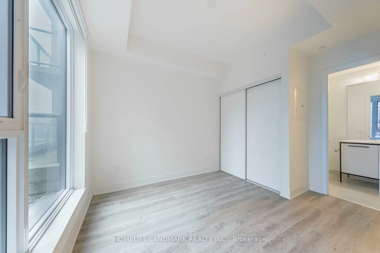 185, Deerfield, Central Newmarket, Newmarket
