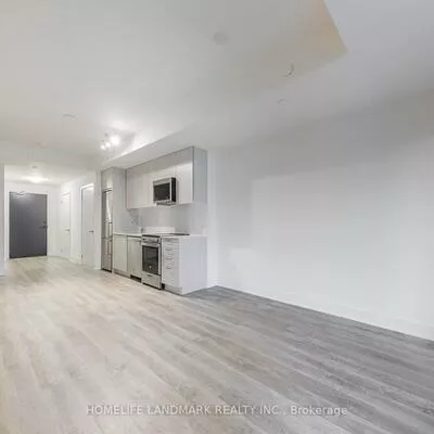 185, Deerfield, Central Newmarket, Newmarket