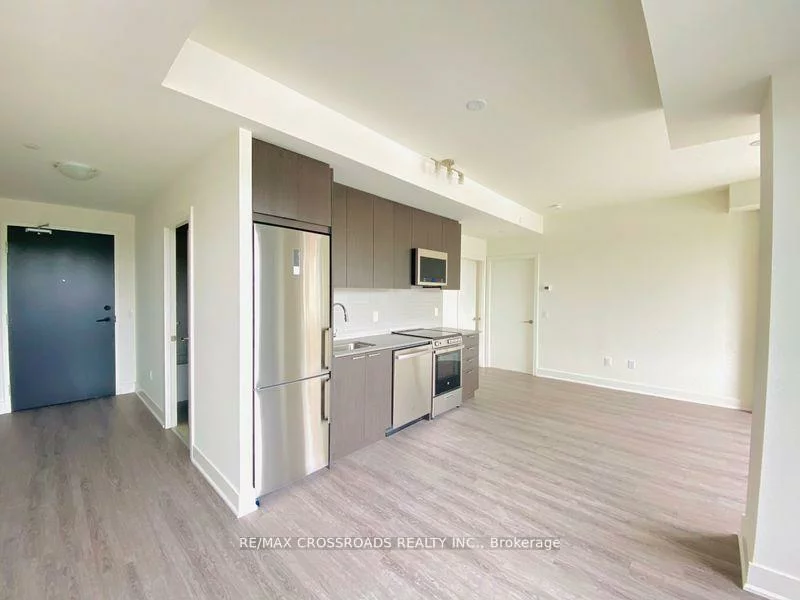 185, Deerfield, Central Newmarket, Newmarket