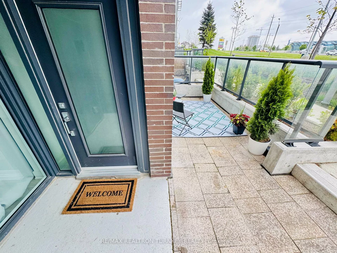 185, Deerfield, Central Newmarket, Newmarket