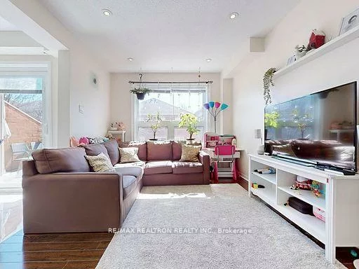 901, Caribou Valley, Armitage, Newmarket