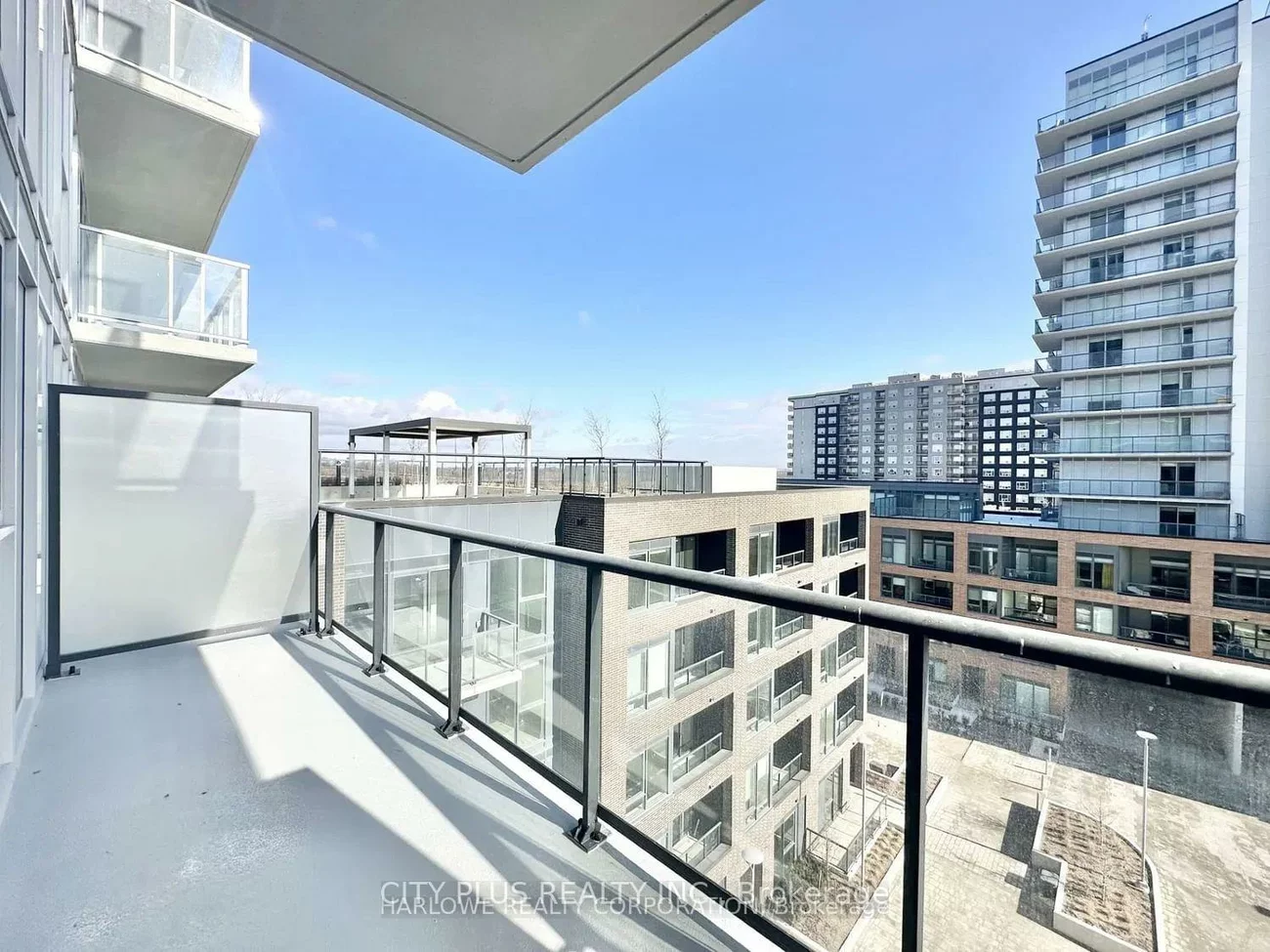 185, Deerfield, Central Newmarket, Newmarket