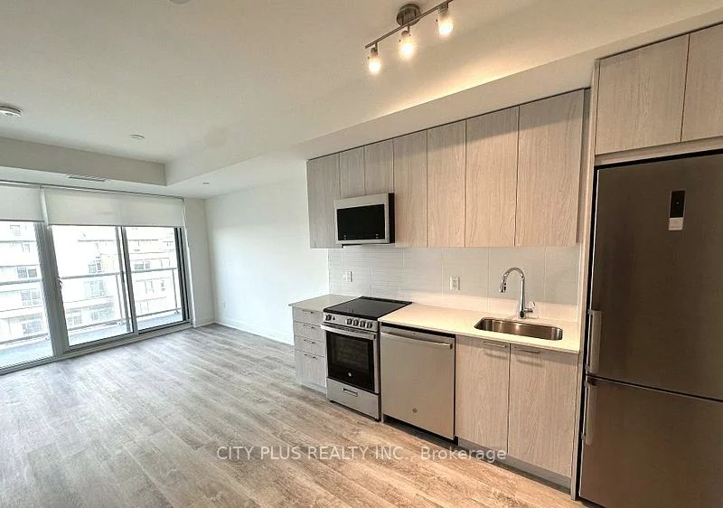 185, Deerfield, Central Newmarket, Newmarket