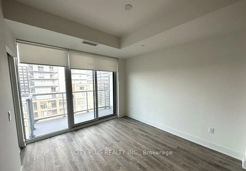 185, Deerfield, Central Newmarket, Newmarket