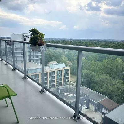 185, Deerfield, Central Newmarket, Newmarket