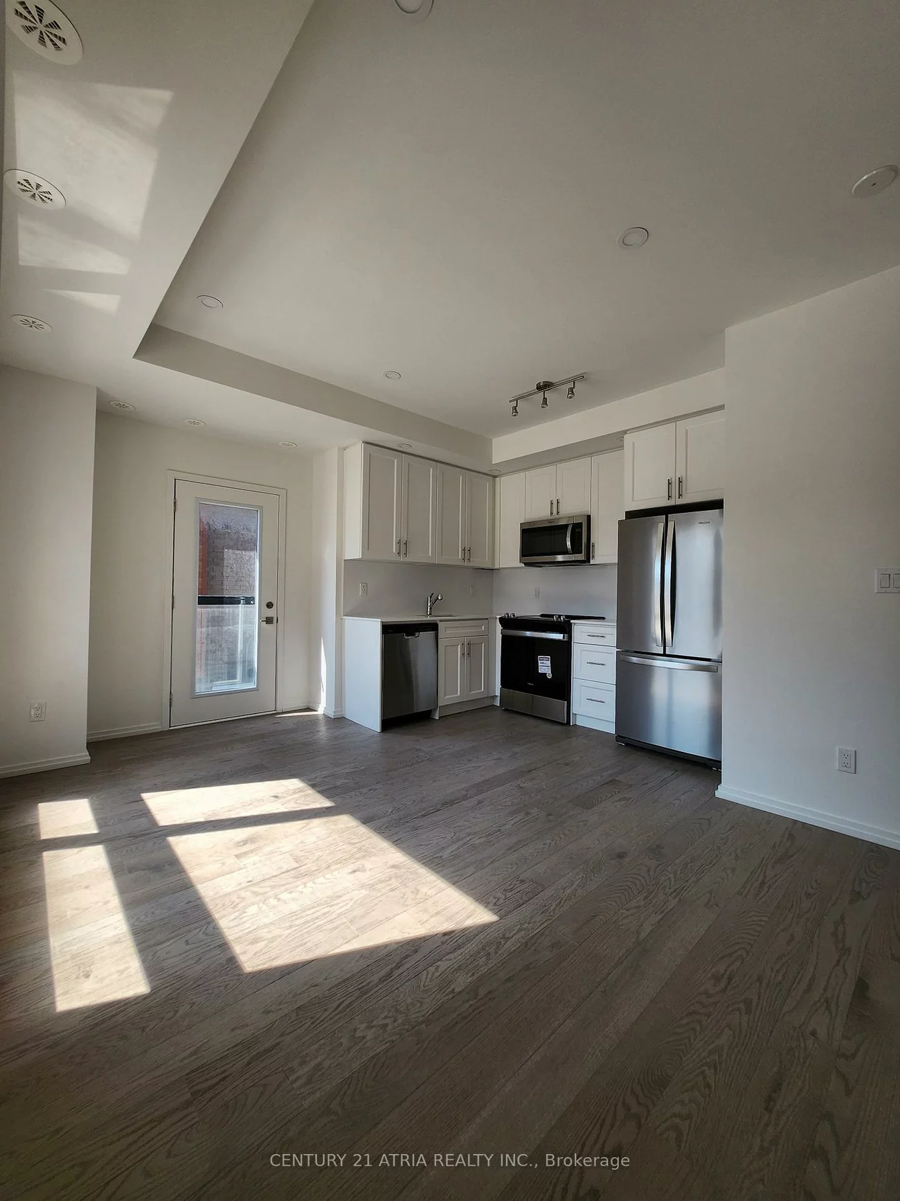 16, LYTHAM GREEN, Glenway Estates, Newmarket