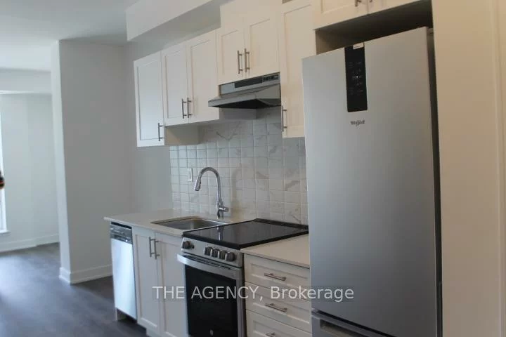715, Davis, Huron Heights-Leslie Valley, Newmarket