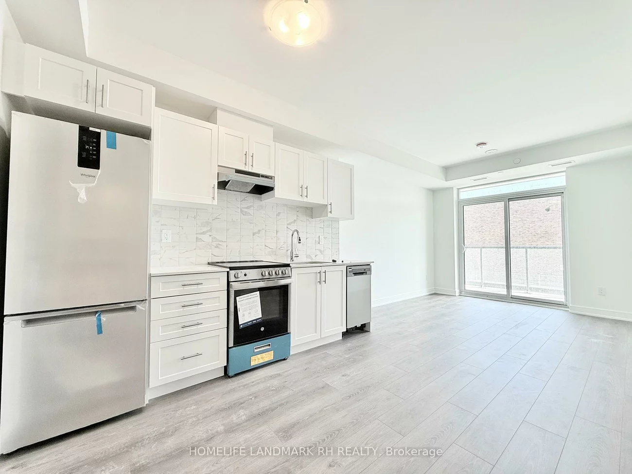 715, Davis, Huron Heights-Leslie Valley, Newmarket