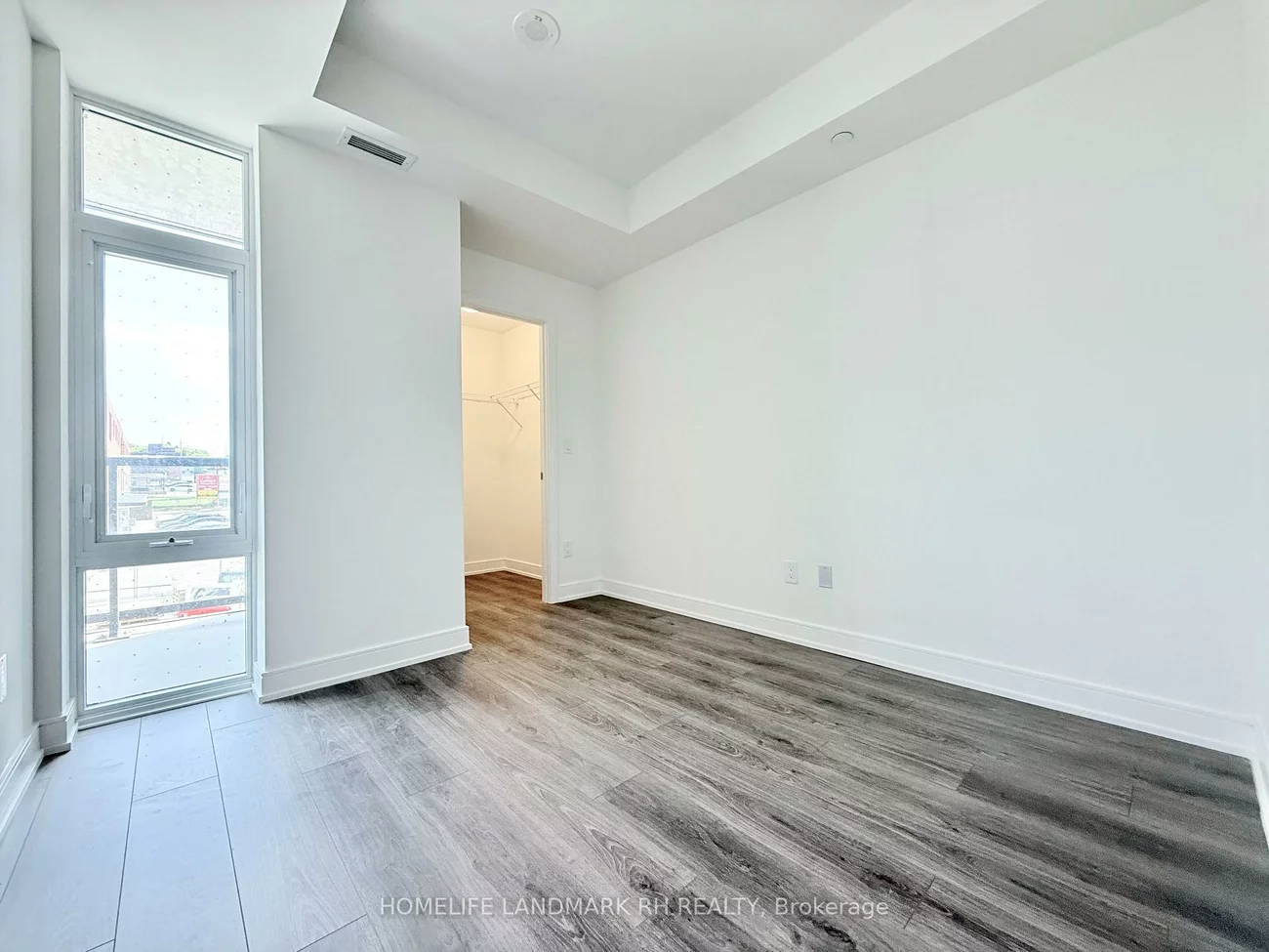 715, Davis, Huron Heights-Leslie Valley, Newmarket