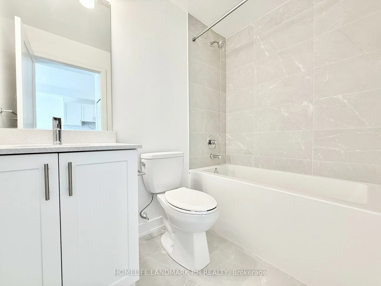 715, Davis, Huron Heights-Leslie Valley, Newmarket