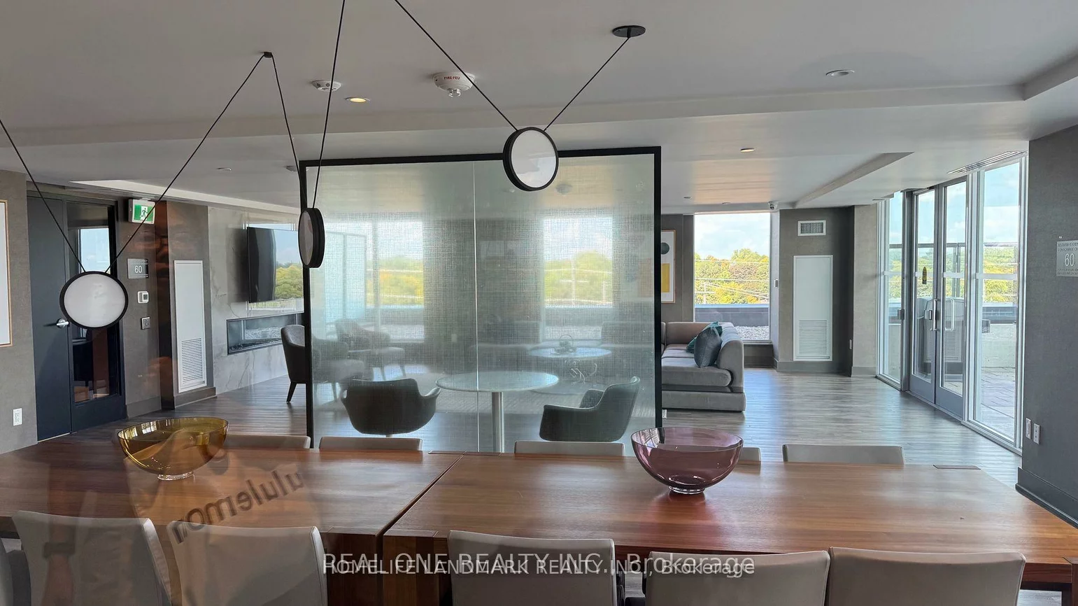 185, Deerfield, Central Newmarket, Newmarket