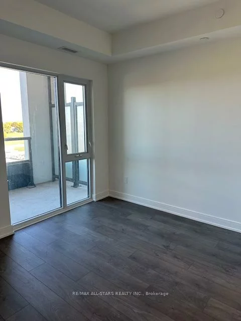 715, Davis, Huron Heights-Leslie Valley, Newmarket