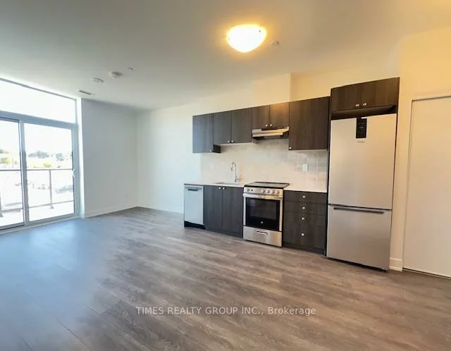 715, Davis, Huron Heights-Leslie Valley, Newmarket