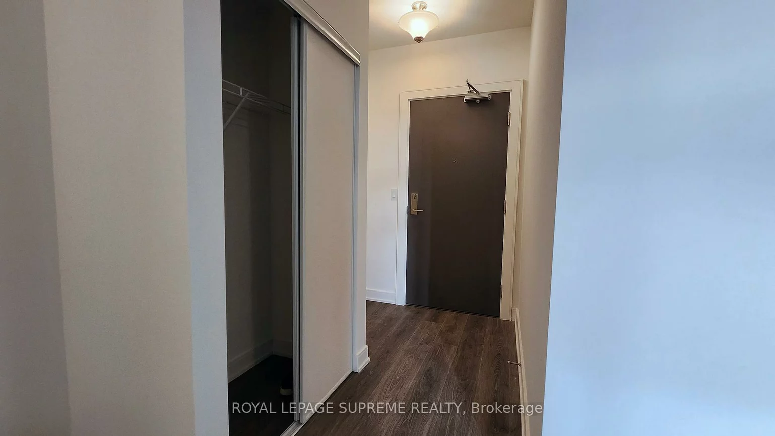 715, Davis, Huron Heights-Leslie Valley, Newmarket