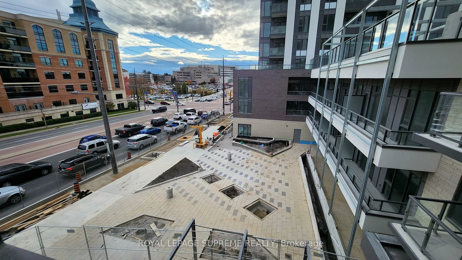 715, Davis, Huron Heights-Leslie Valley, Newmarket