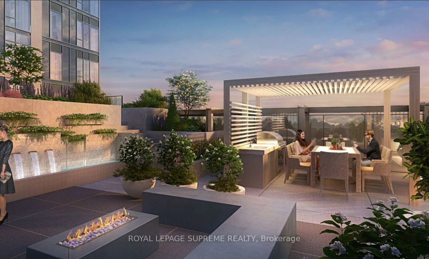 715, Davis, Huron Heights-Leslie Valley, Newmarket