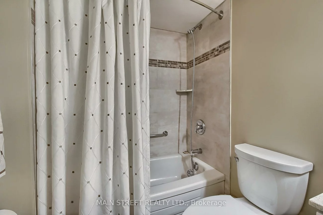 155, Main, Bristol-London, Newmarket