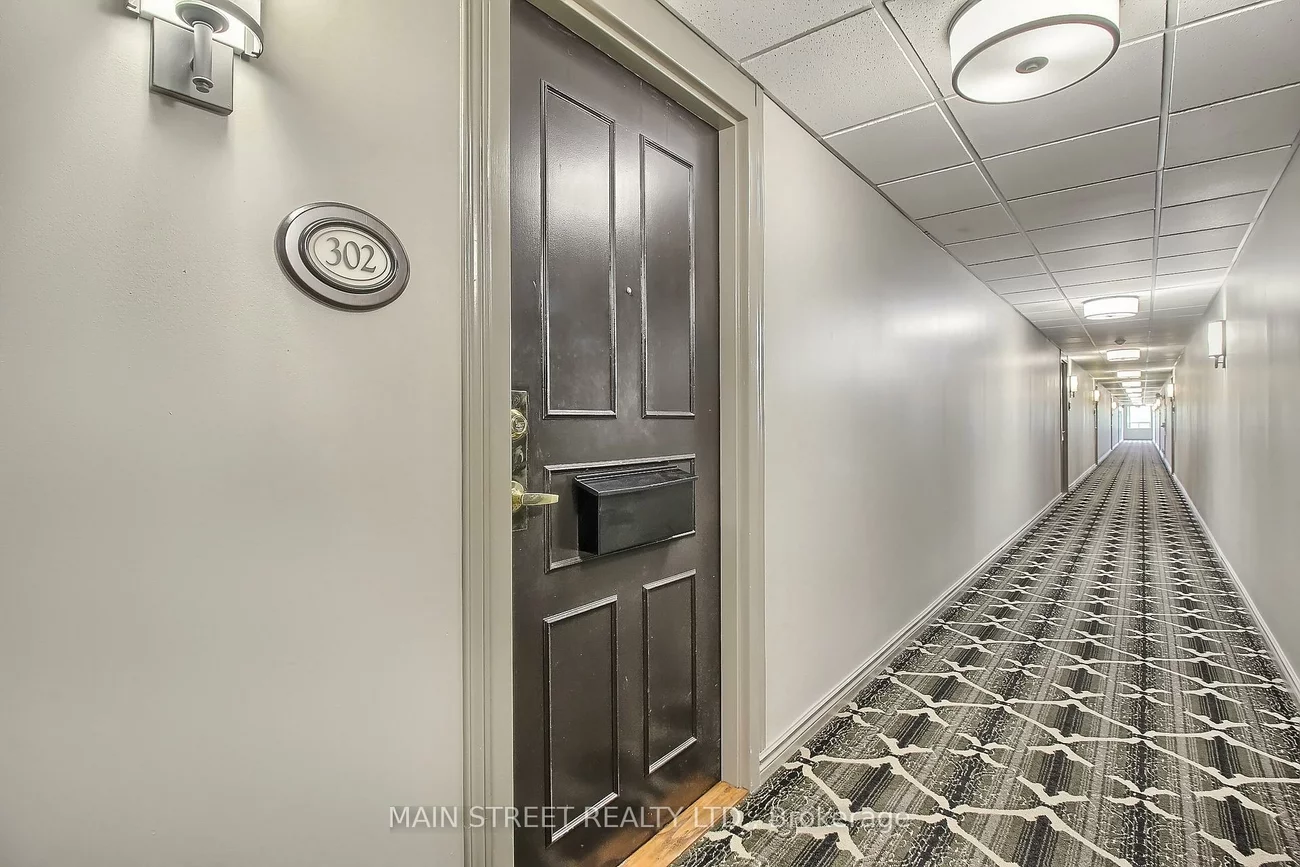 155, Main, Bristol-London, Newmarket