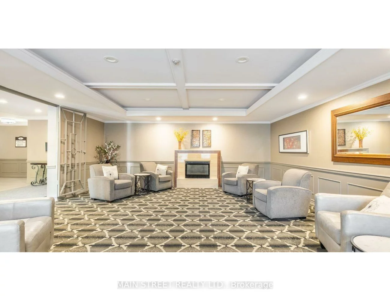 155, Main, Bristol-London, Newmarket