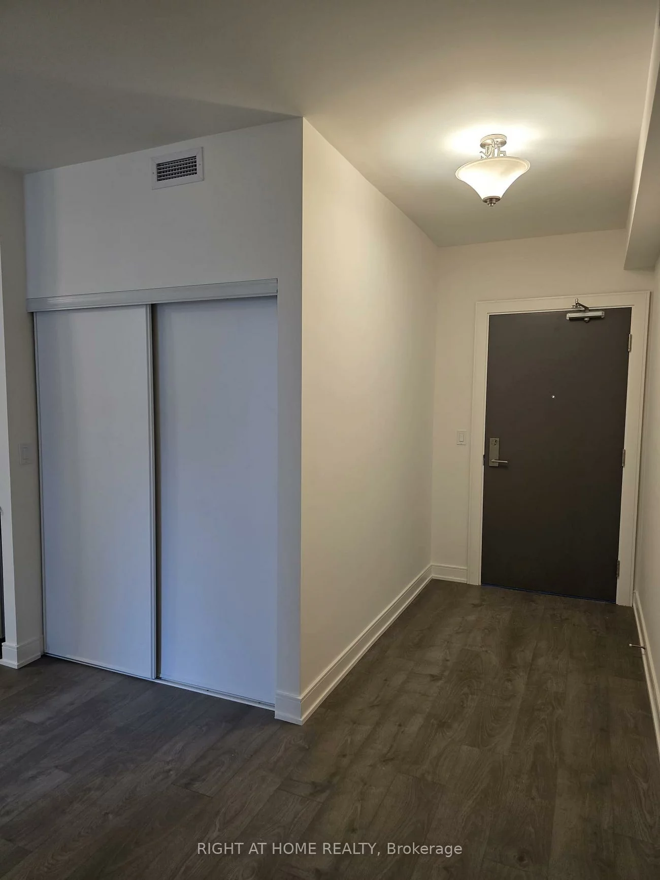 715, Davis, Huron Heights-Leslie Valley, Newmarket