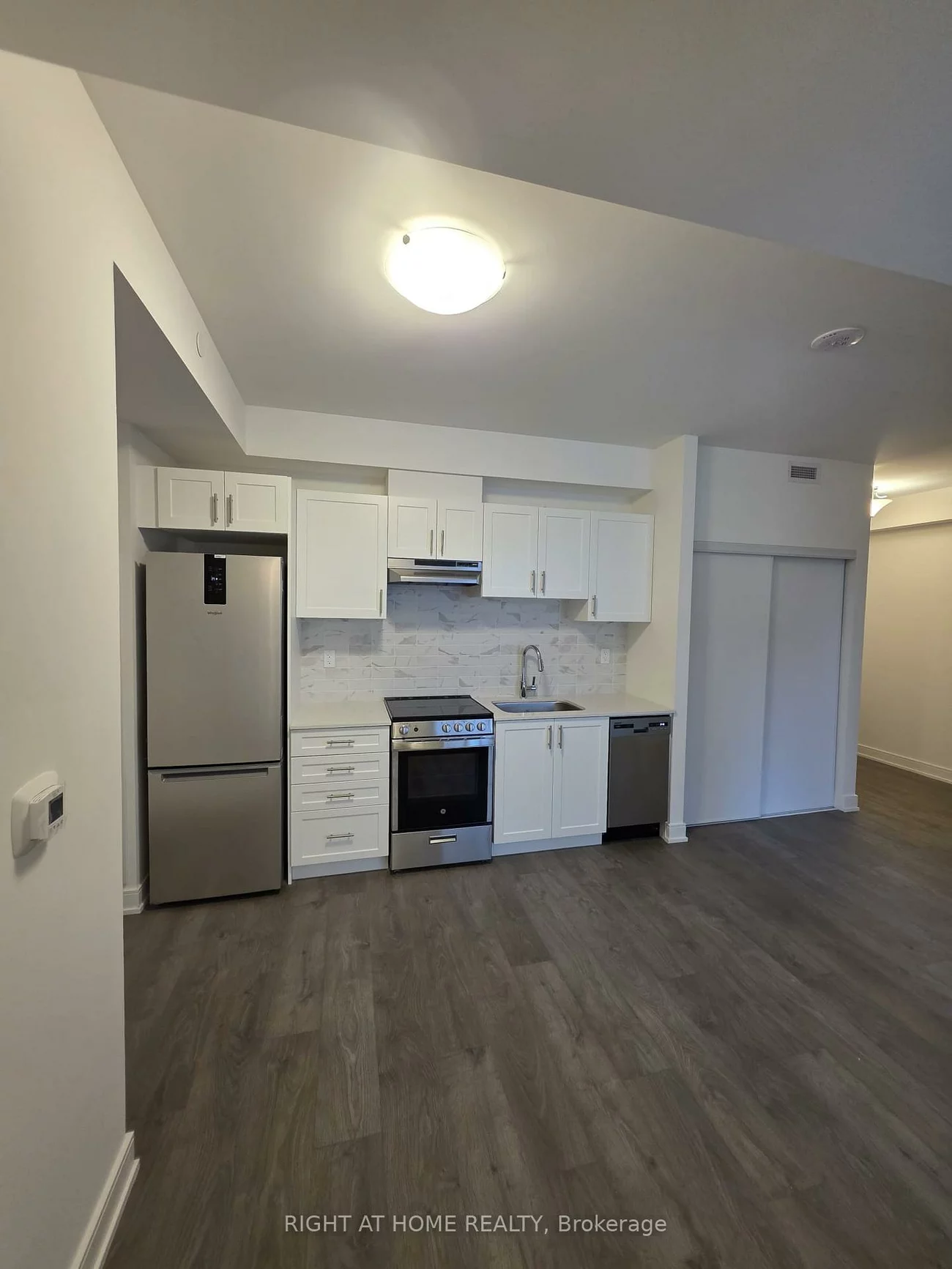 715, Davis, Huron Heights-Leslie Valley, Newmarket