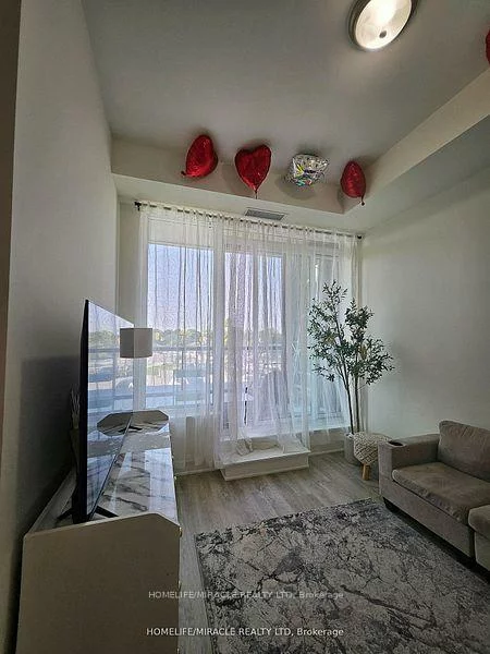 185, DEERFIELD, Central Newmarket, Newmarket